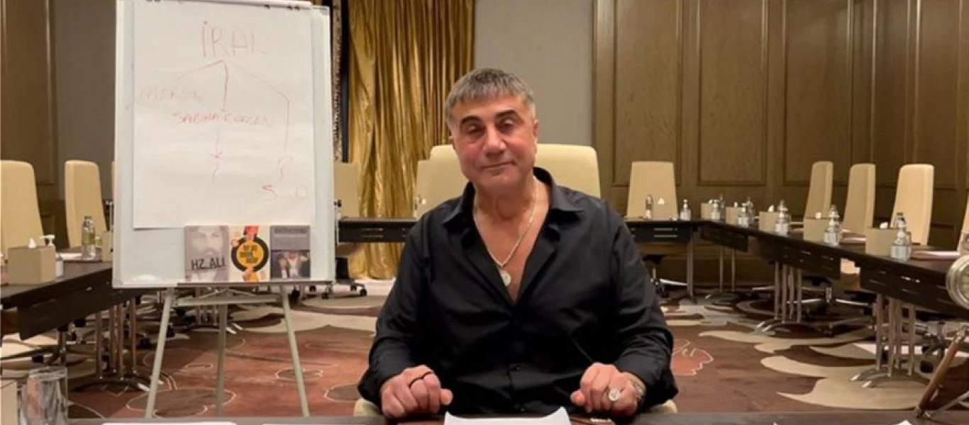 Σεντάτ Πεκέρ κατά Ρ.Τ.Ερντογάν ή πως ένας βαρώνος της μαφίας απειλεί τον Τούρκο «σουλτάνο» σε... «σίριαλ»